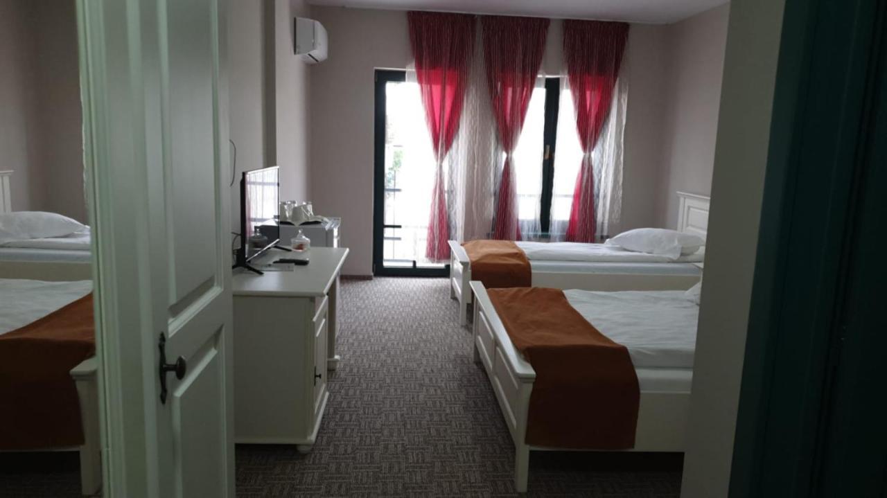 Green Villa Sibiu Luaran gambar